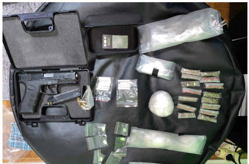 Bosnia-and-Herzegovina-avmp/Akcija-Lipa-jedna-osoba-uhapsena-u-pretresu-pronadjeni-pistolj_1