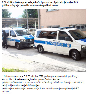 Bosnia-and-Herzegovina-avmp/Pucao-automatskom-puskom-iz-automobila