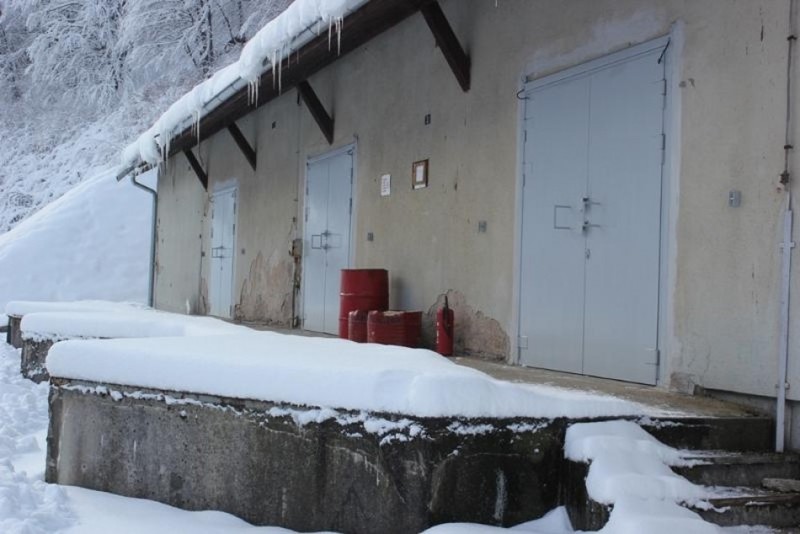 41 new doors were installed at 4 SALW and ammunition storage sites of the Ministry of Defense of BiH