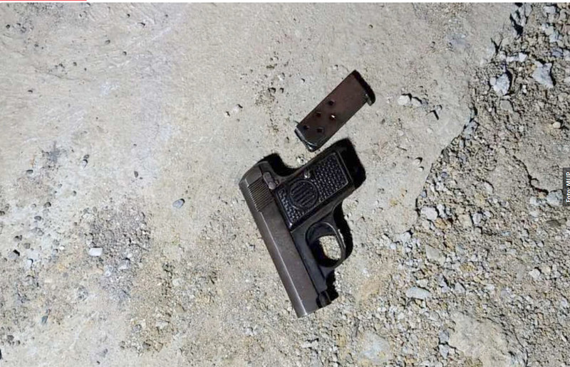 Serbia-avmp/NARKOTICI-I-PISTOLJ-SA-MUNICIJOM-Uhapsen-Kragujevcanin-policija-mu-pretresla-kucu-Evo-sta-je-sve-pronadeno-FOTO_2