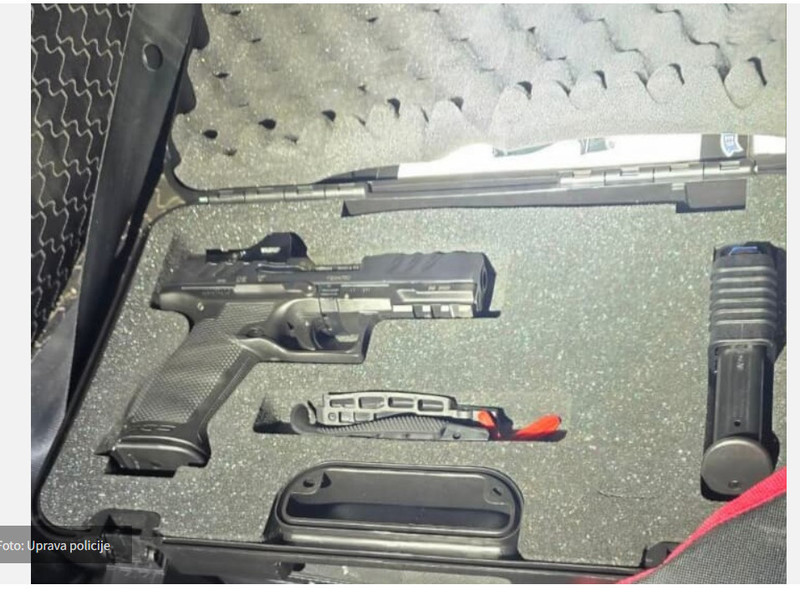 Serbia-avmp/Ulcinjaninu-oduzet-pistolj-podnesena-krivicna-prijava_1